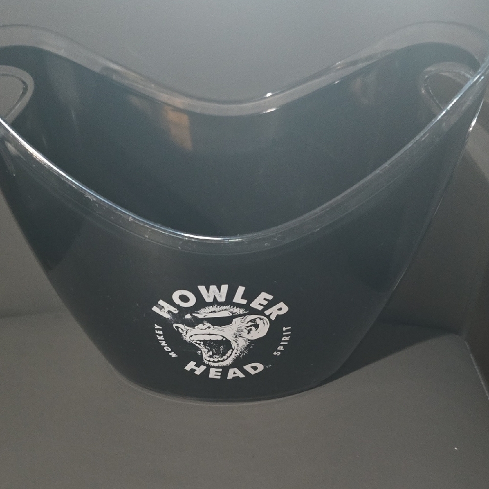 HOWLER HEAD ICE BUCKET